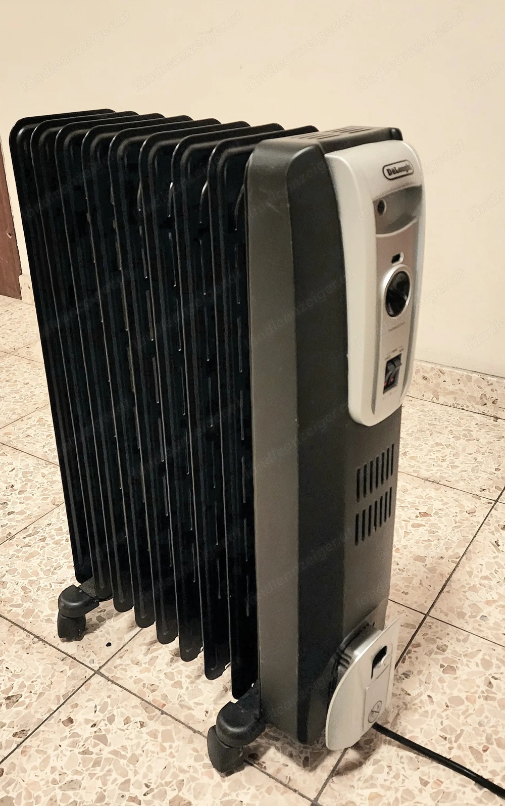 Radiator Delonghi 2000W - 3 Stufen - Wie neu 