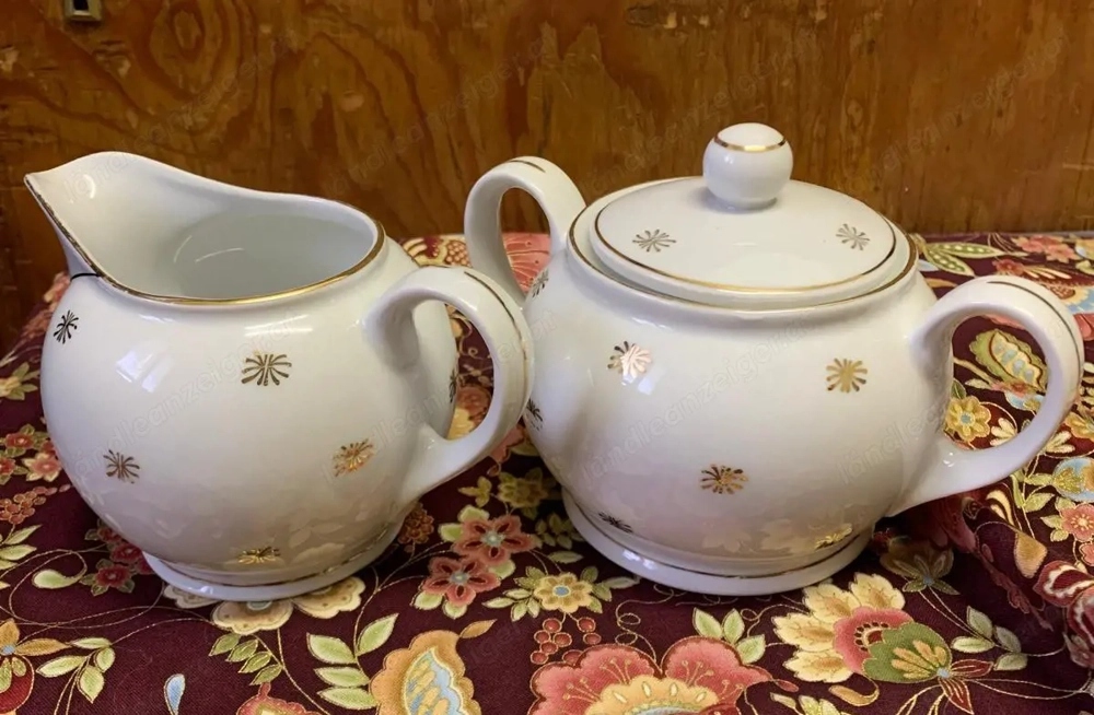 Milchkännchen und Zuckerdose