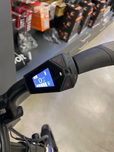 NEU BMW X2 City, E-Scooter, Elektro Roller 