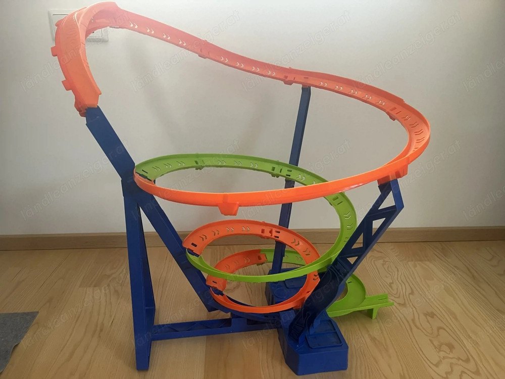Hot Wheels Action Crash-Spirale Autorennbahn