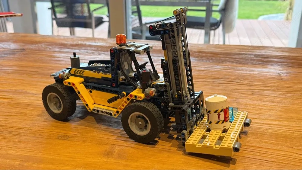 42079 Lego Technic Schwerlast-Gabelstapler