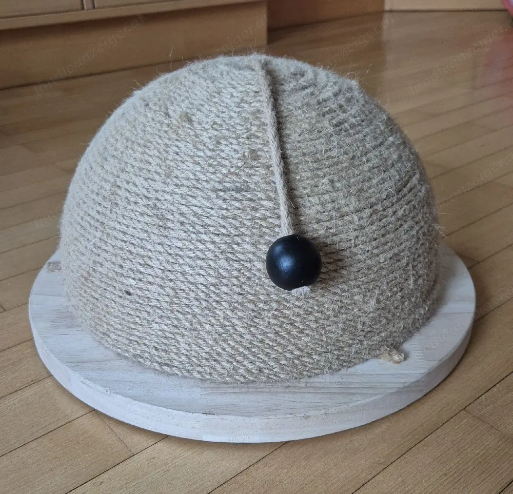 Katzen Kratz-Halbkugel