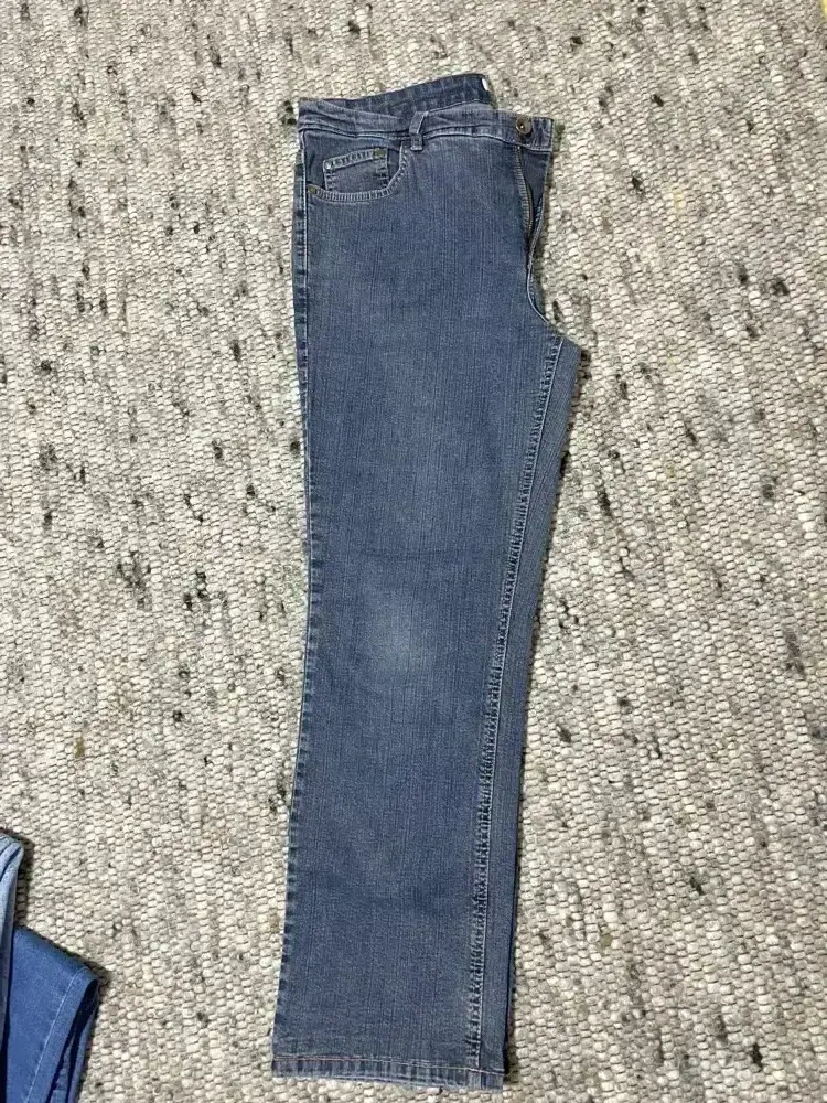 Damen Jeans Gr. 44 Short