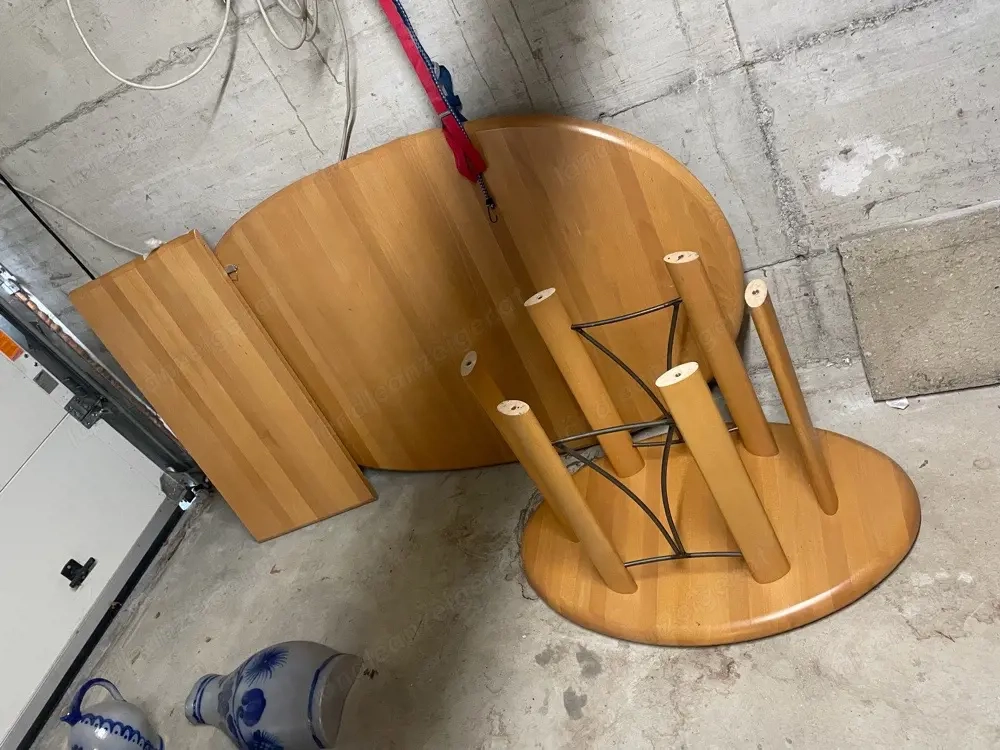 Esstisch ausziehbar + 6 Stühle