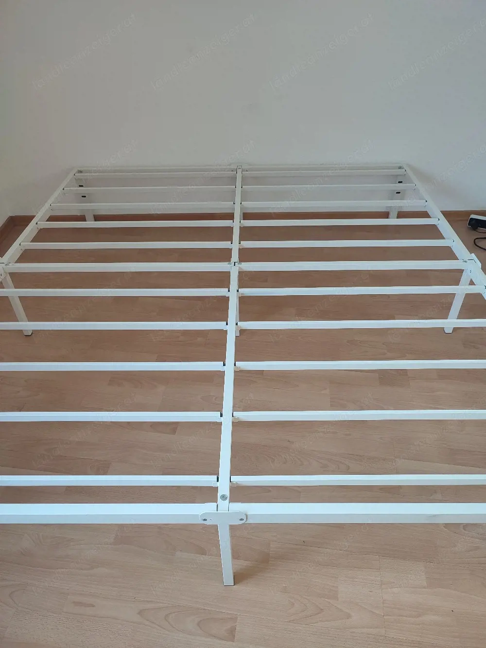 Doppelbett zu verschenken 