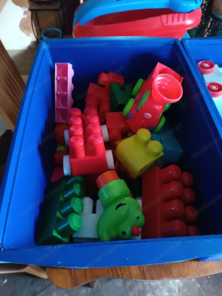 Mega Blocks & Mega Blocks Sauger 