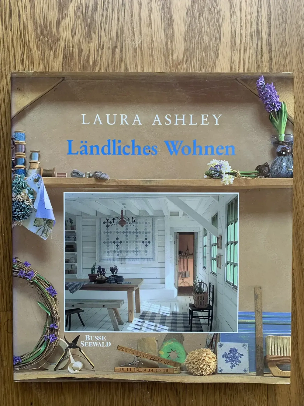 Buch Laura Ashley "Ländliches Wohnen"