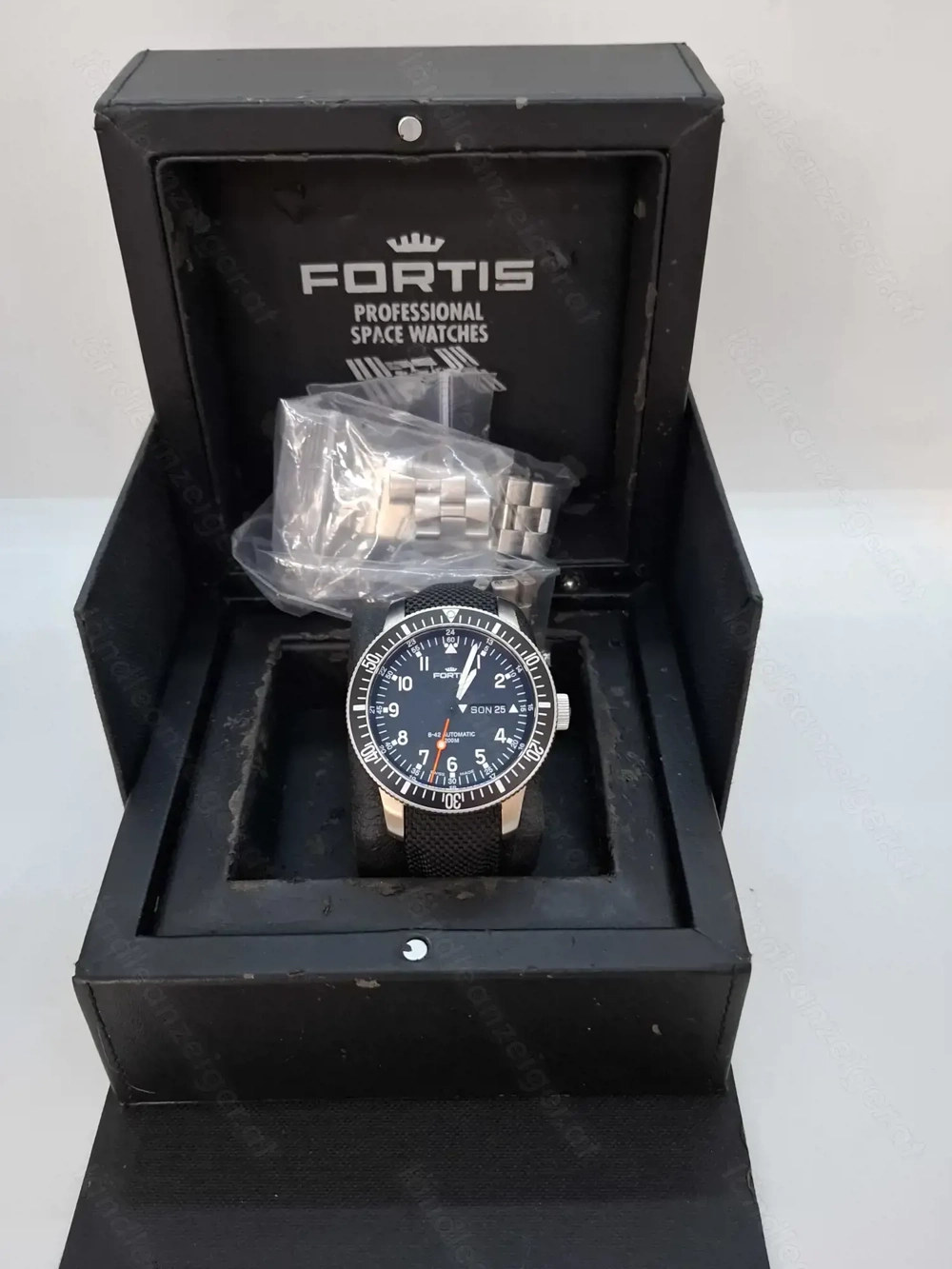 Armbanduhr Fortis Cosmonaut Full Set Sammlerstück