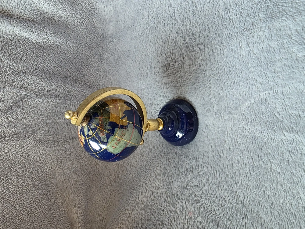 Kleiner dekorativer Tischglobus   Blau Gold   Metallfuß