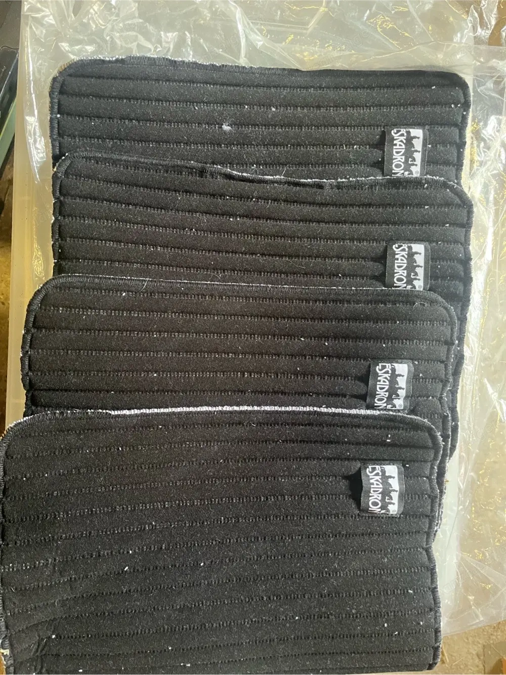 Eskadron Badagierunterlagen