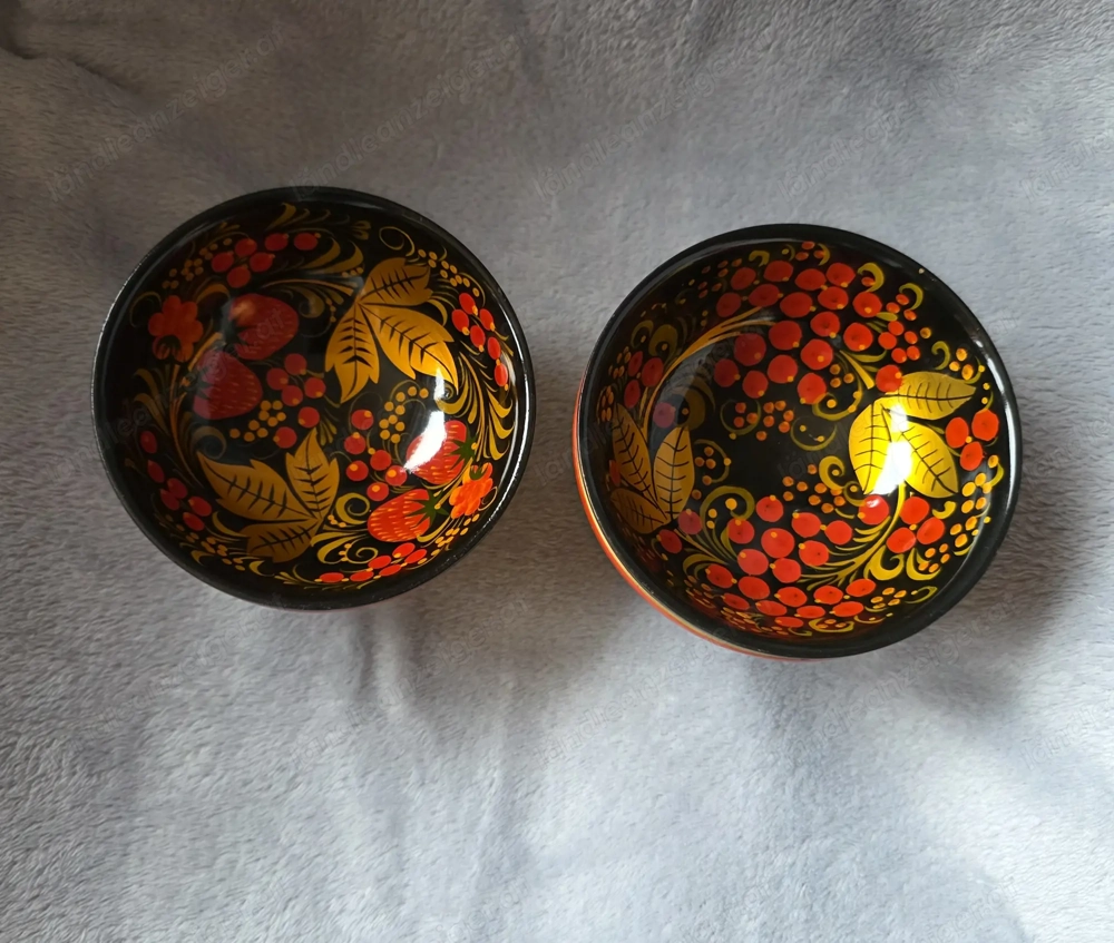 2  Original russische handbemalte Holzschalen   Volkskunst   Set