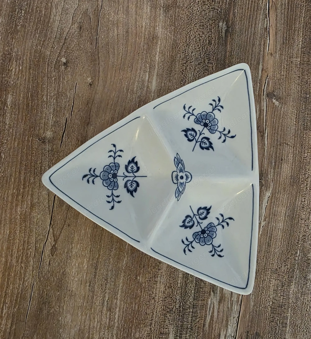Porzellan-Servierschale mit 3 Fächern   blau-weiß