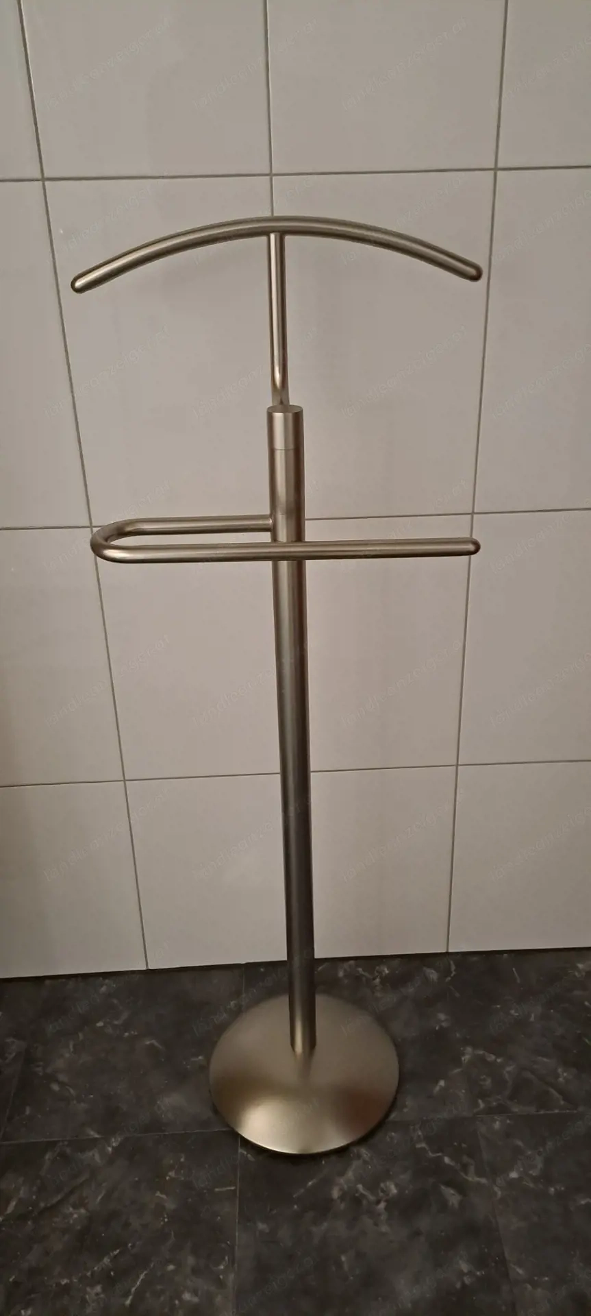 Top Herrendiener (Kleiderständer)   wie neu & sehr robust