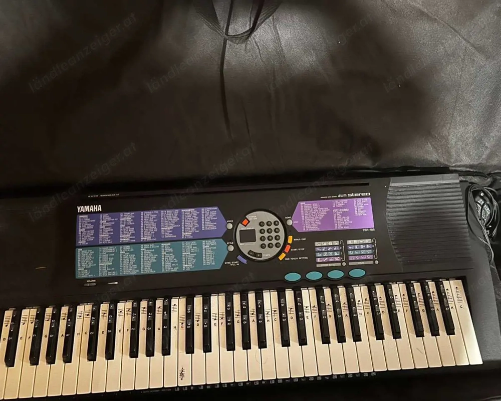 Yamaha Keyboard