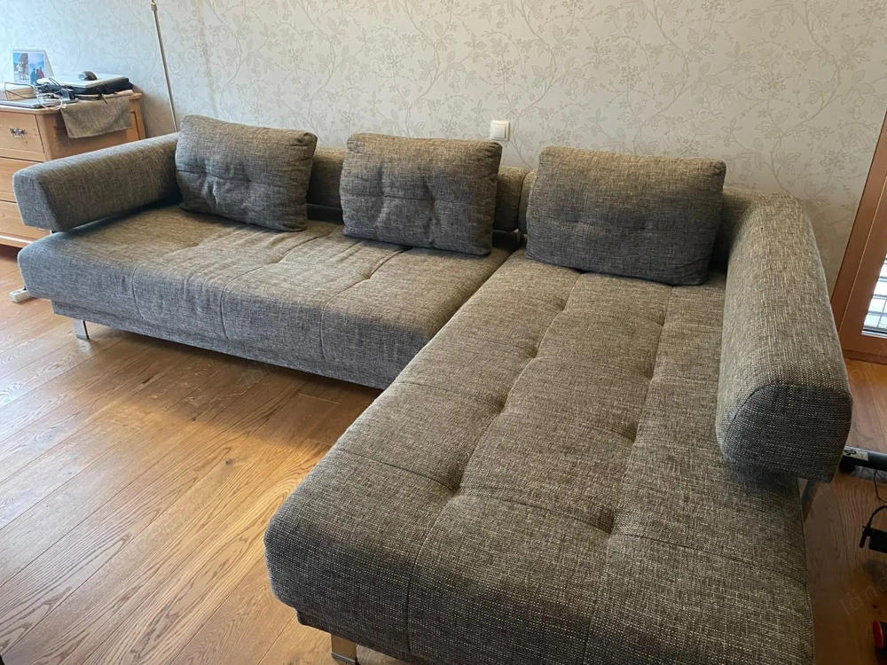 Wohnzimmer Couch zu verschenken
