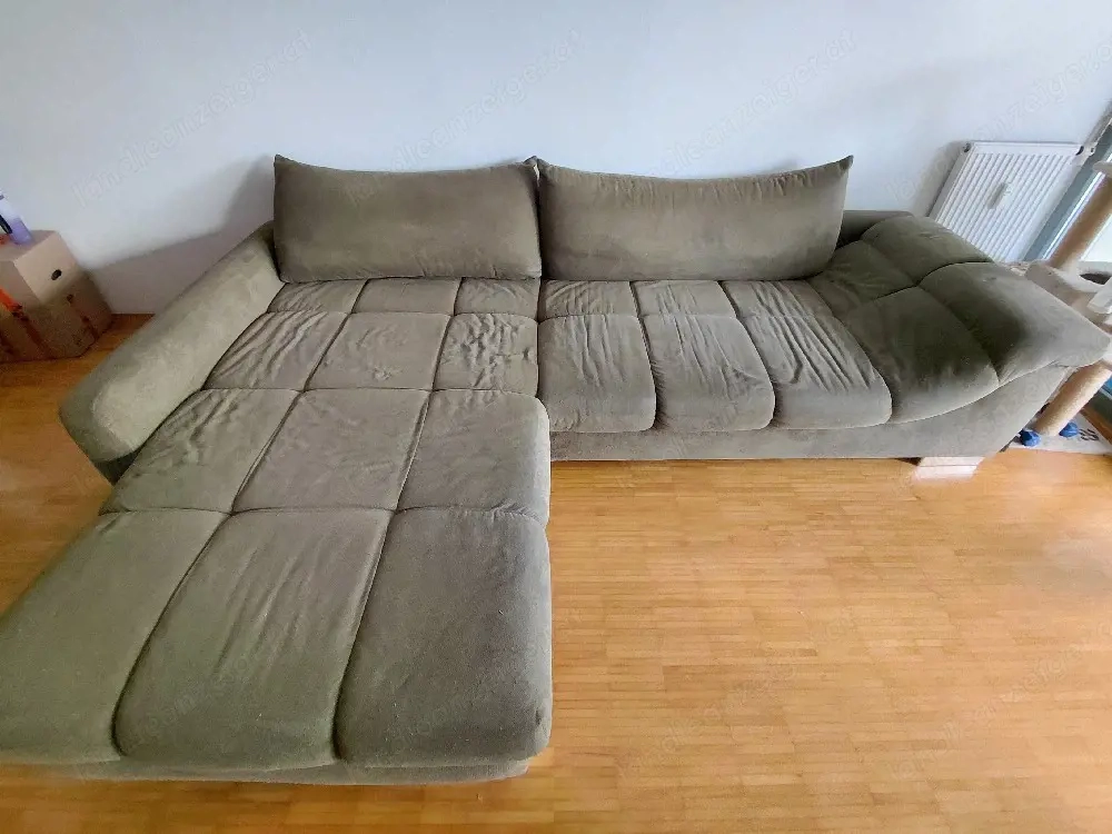 großes Sofa