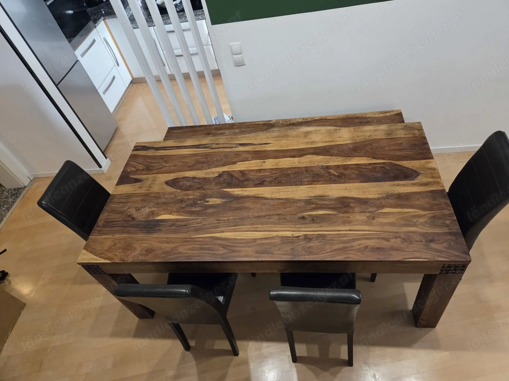 Esstisch mit Bank & 4 Stühlen zu verkaufen