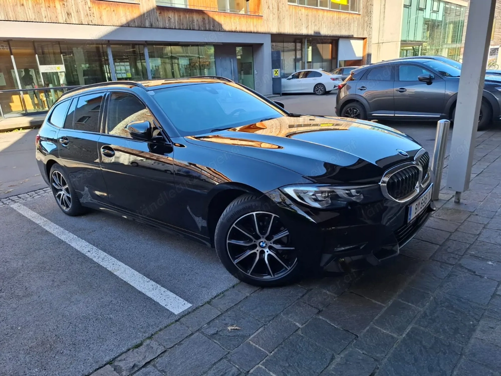 BMW - 320 - Touring - Sport X -Drive