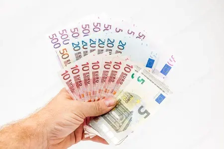 Finanzierung und Investitionen mit einfachen und flexiblen Konditionen 