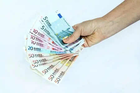 Finanzierung und Investitionen mit einfachen und flexiblen Konditionen 