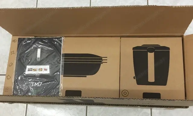 Vorwerk Thermomix TM7 Schwarz NEU