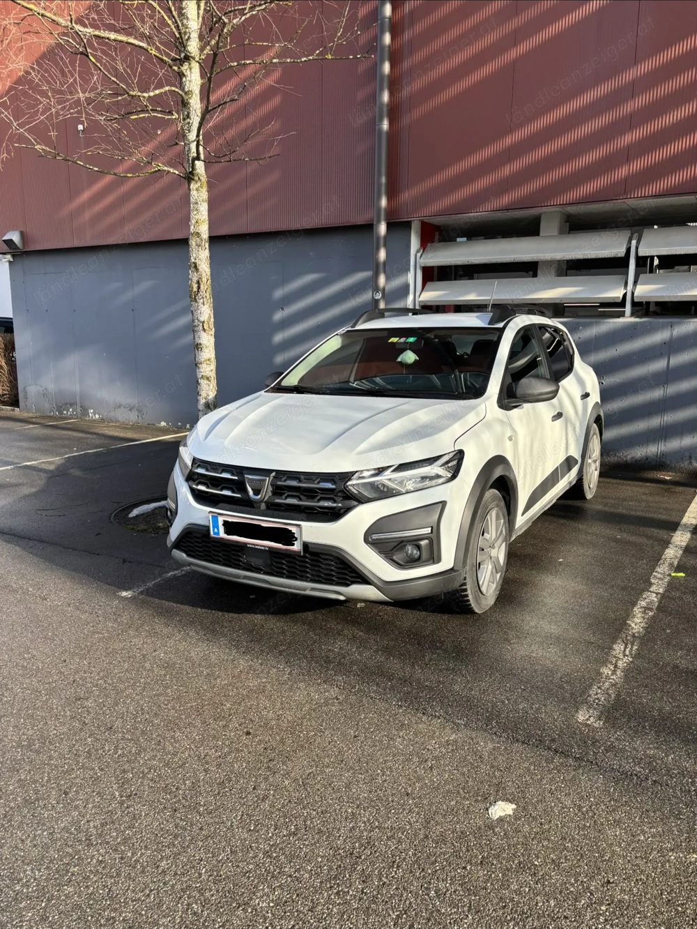 Dacia Sandero Stepway Essential   LPG   1. Hand   Unfallfrei