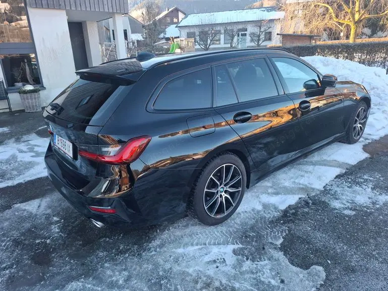 BMW - 320 - Touring - x Drive - Sportline