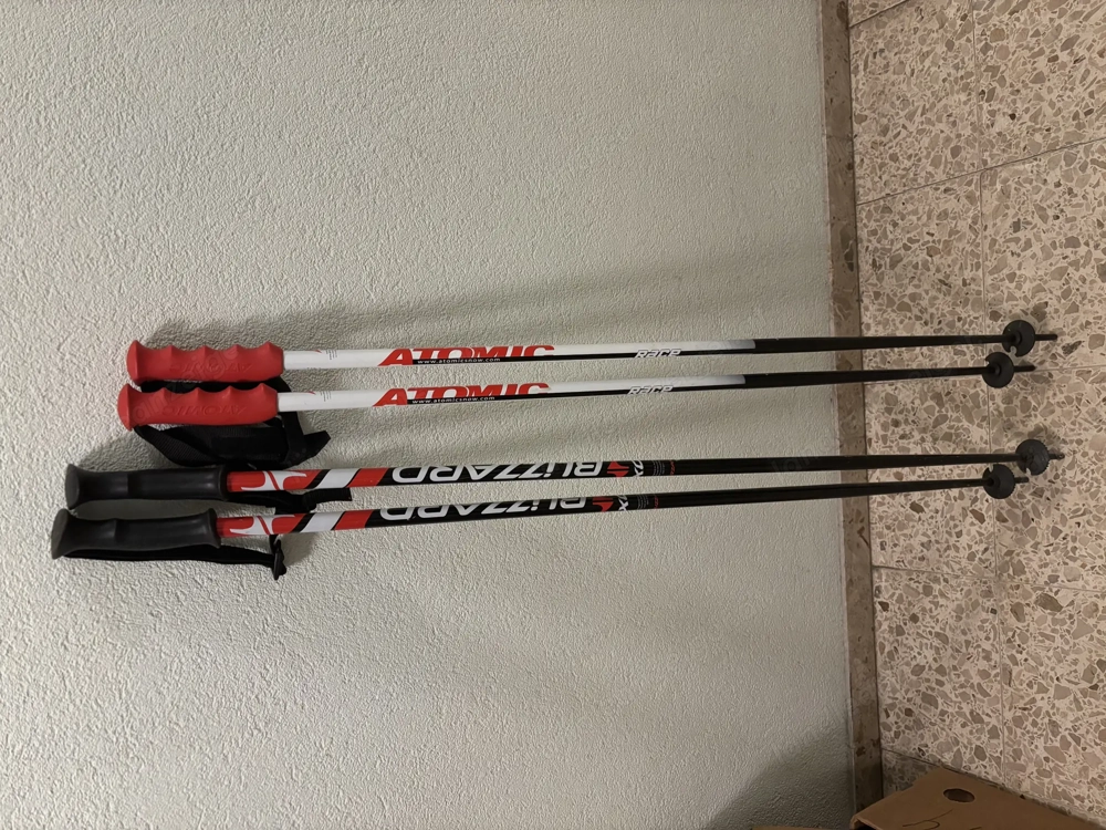 Schistöcke zu verschenken