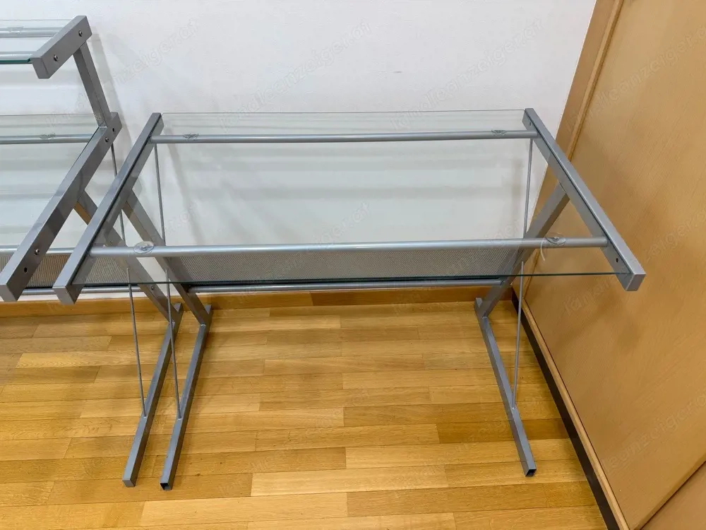 4 Glastische zu verschenken