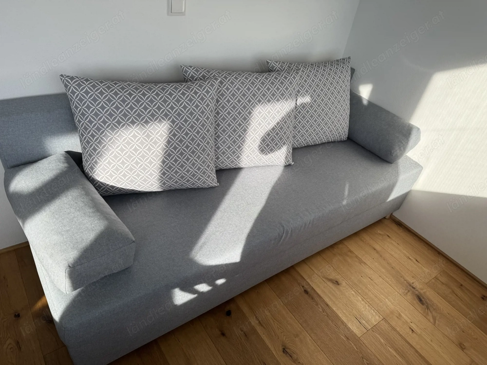 Schlafcouch wie neu 