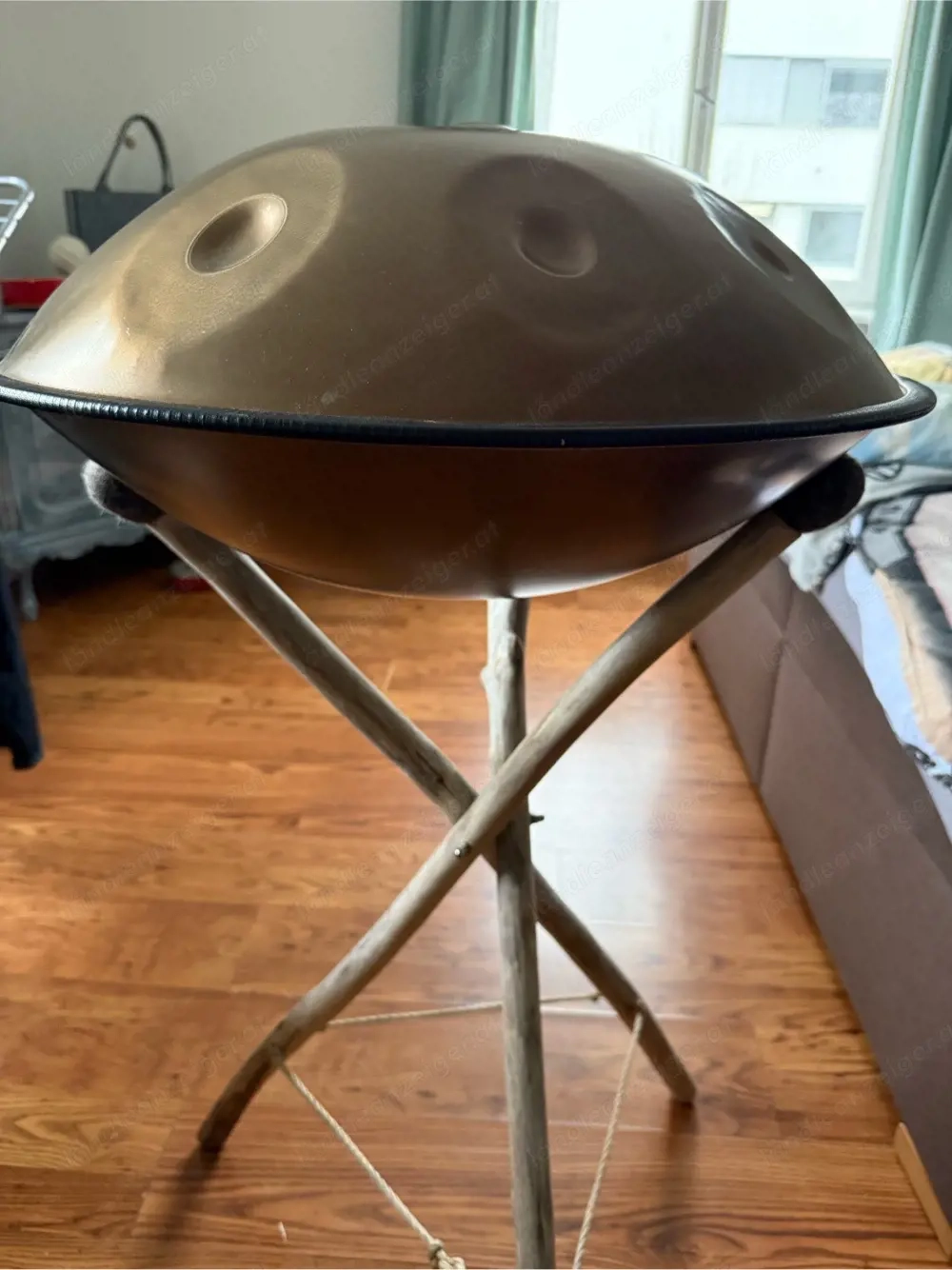 Handpan - Schwemmholzständer (ohne Handpan!)