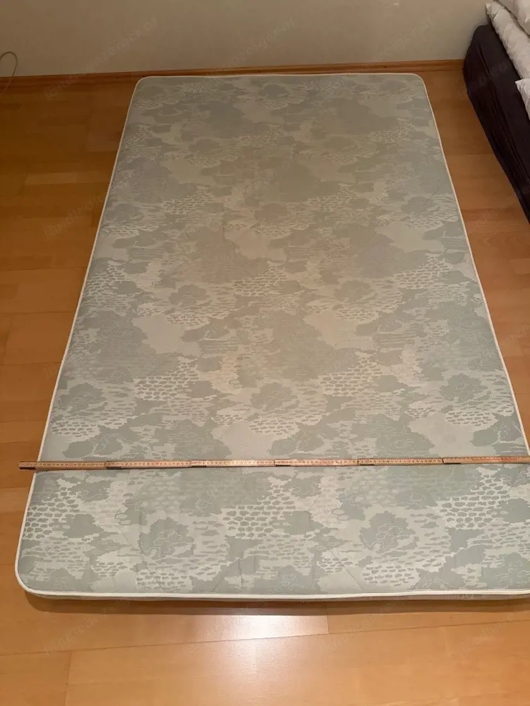 Matratze 120 x 180