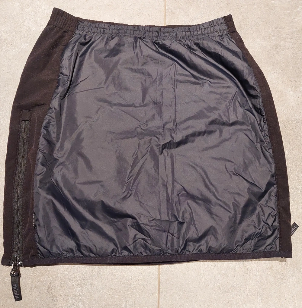Skinfit Winterrock Gr. S schwarz wie NEU 