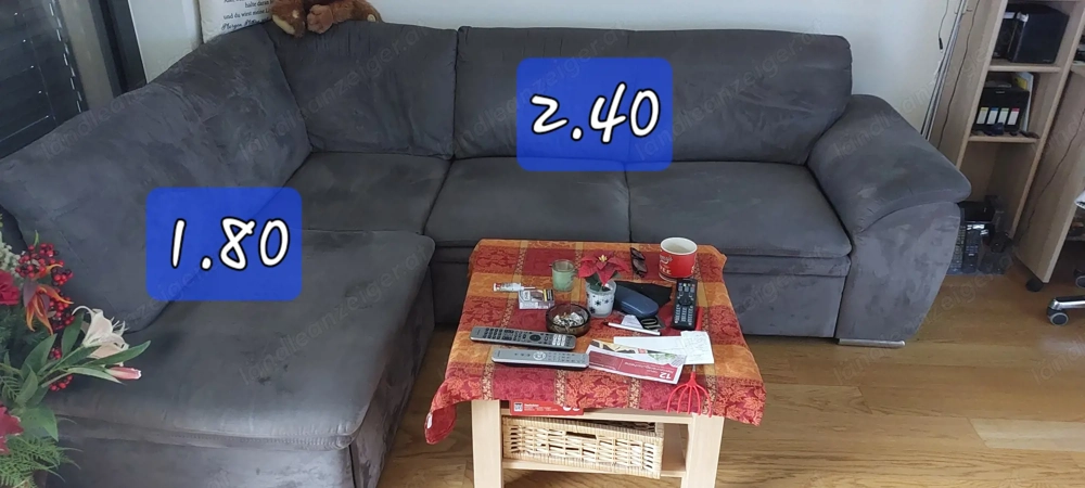 Couch mit Schublade und ausziehbar