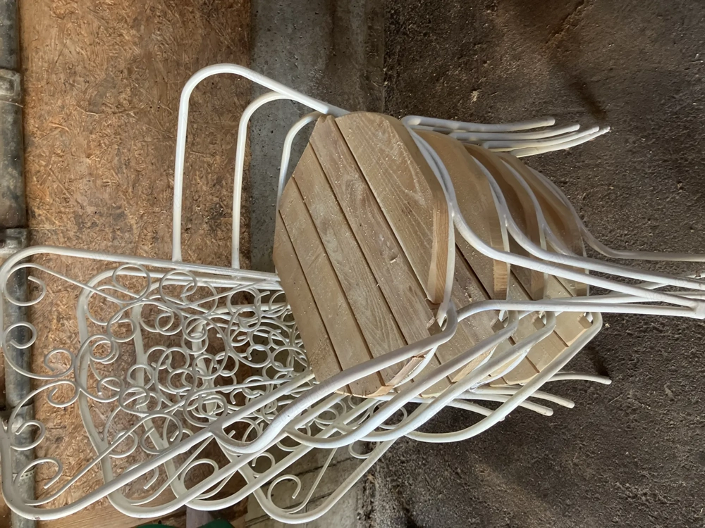 4 Stühle zu verkaufen