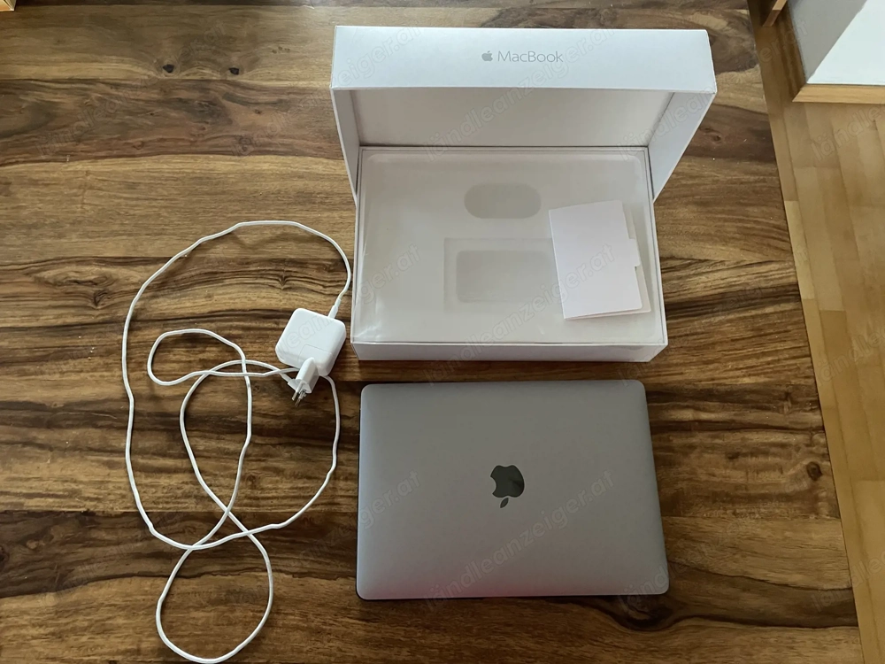 MacBook Pro 13  (2015) 