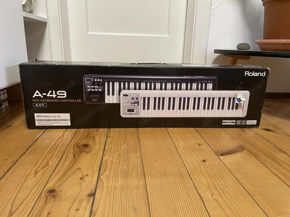 MIDI Keyboard, Roland