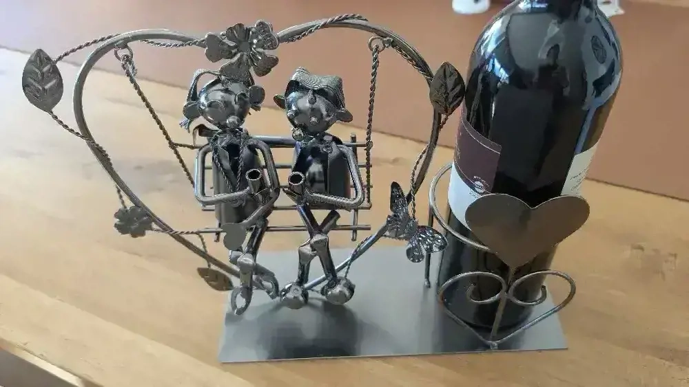 Weinhalter Schaukel Blech Dekoration