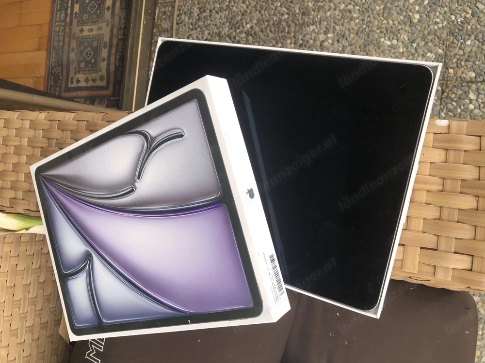 Apple iPad Air 13" Wi-Fi und Cellular