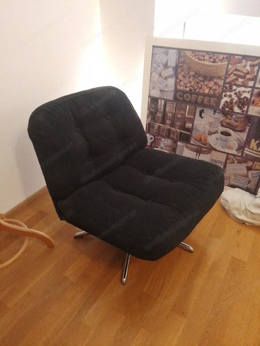 Ikea Dyvlinge Drehstuhl schwarz.