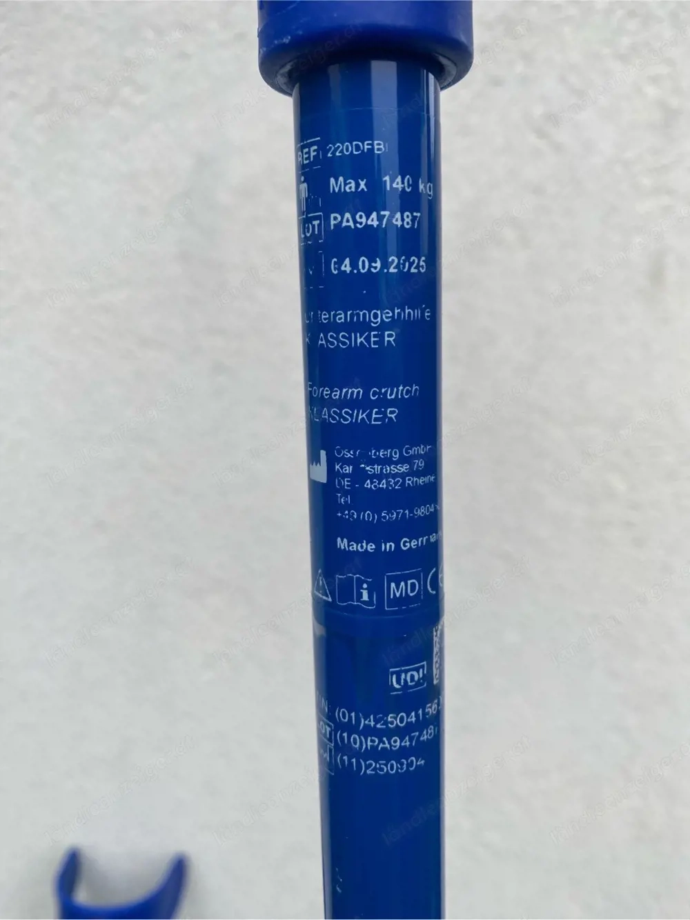 Krücken mit Spikes - rutschfest