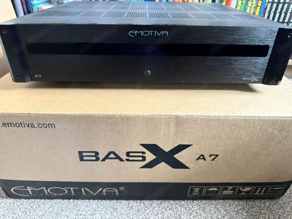 Emotiva BasX A7 Endstufe Schwarz