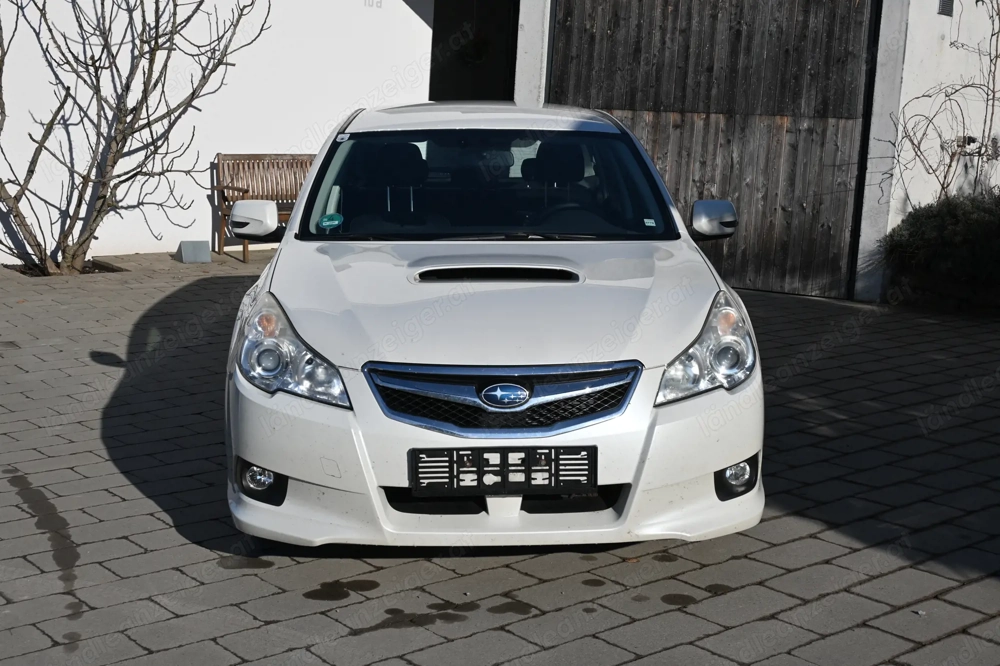 Subaru Legacy 2.0D Swiss Edition AWD Permanenter Allrad 