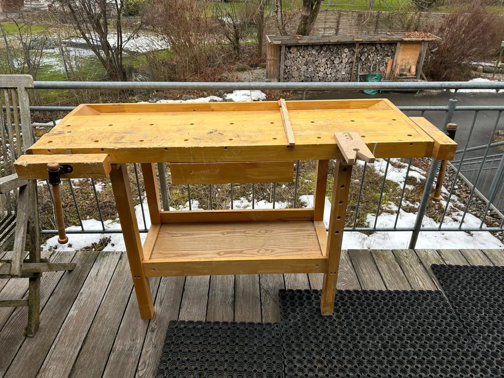 Werkbank Holz  B145cm x T50cm x H86cm