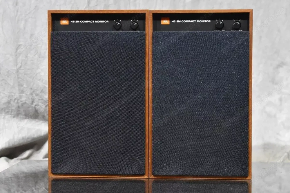 JBL 4312M Compact 3 Way LoudSpeaker Lautsprecher