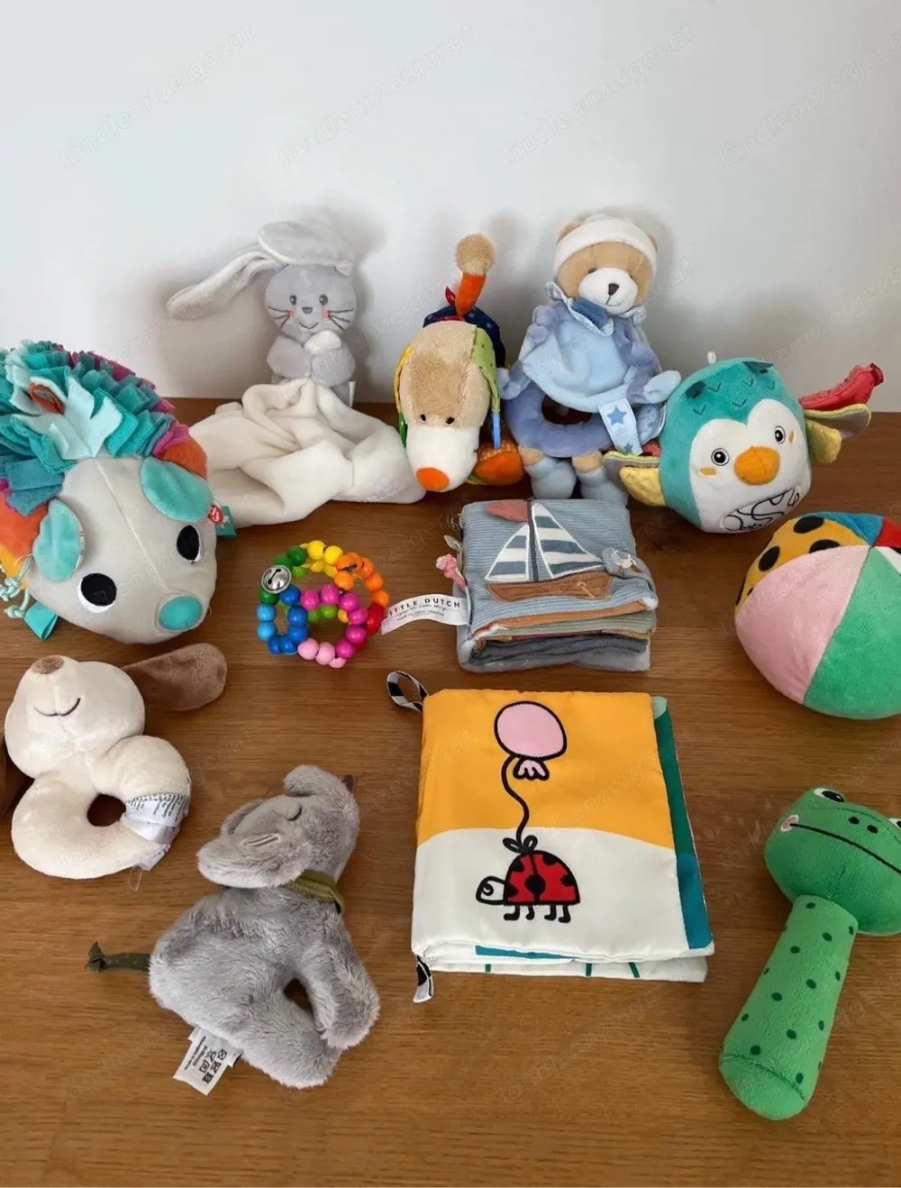 1. Baby Spielzeug Paket 2-6 Monate