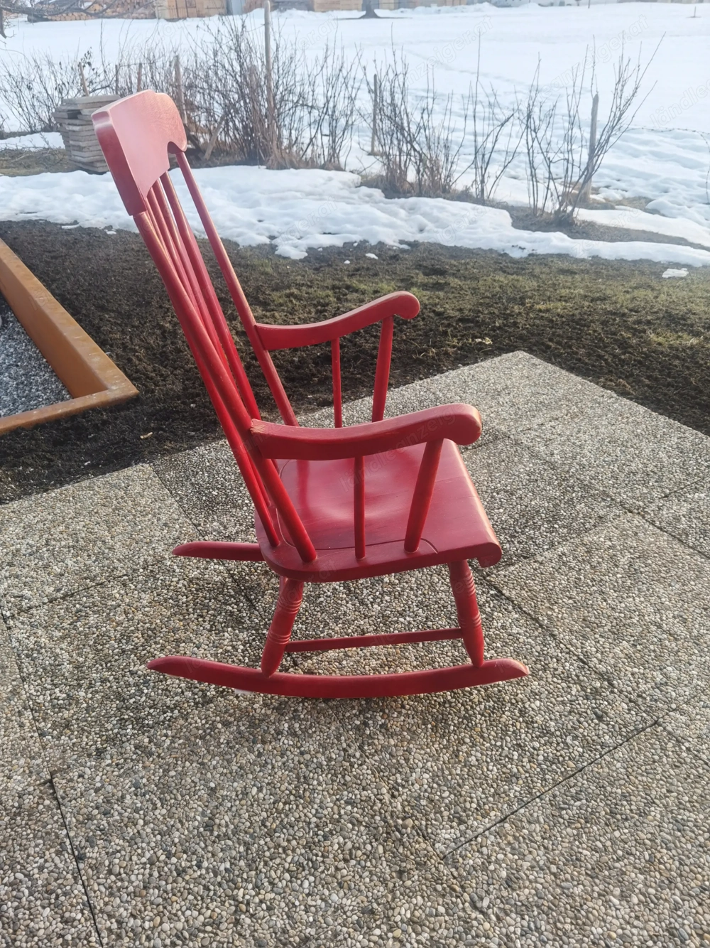 Schaukelstuhl zu verschenken 