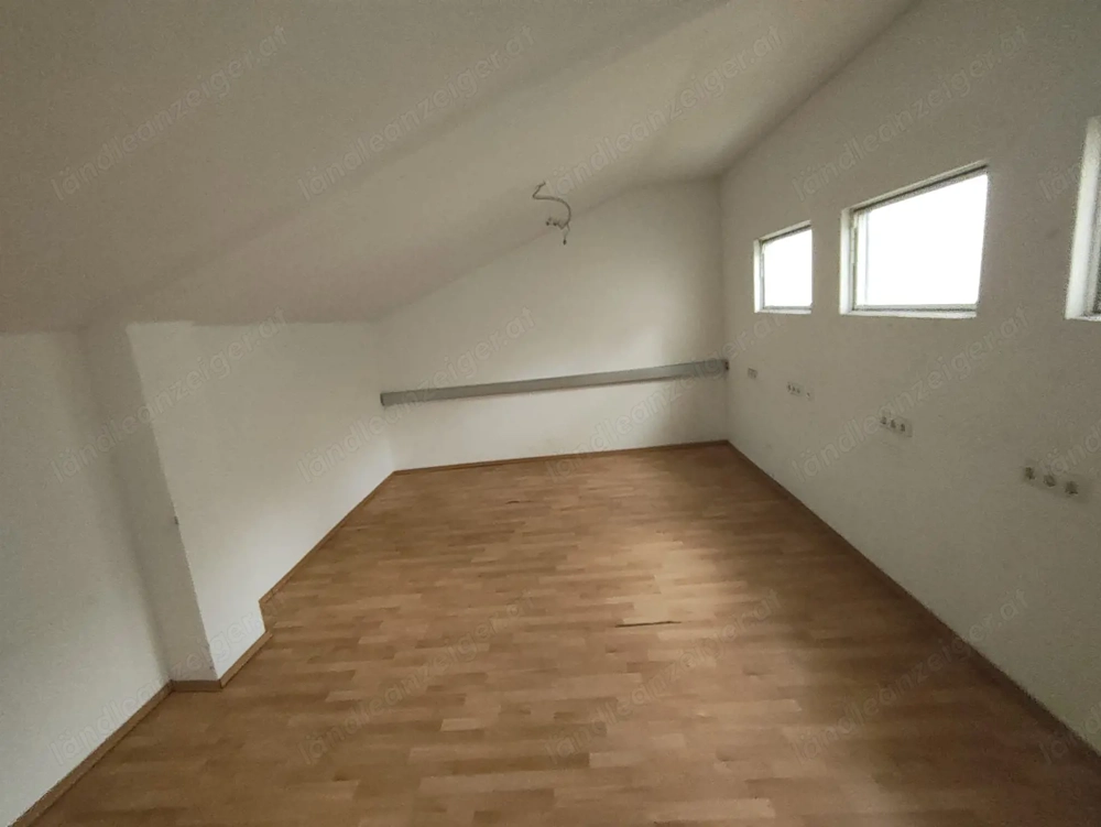 Lagerfläche (Werkstatt) zu vermieten