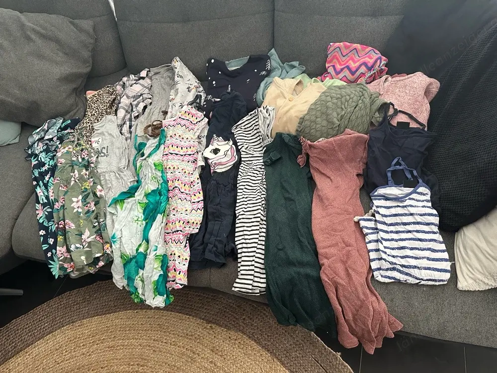 Mädchen Kleider Jäckchen gr.134 140