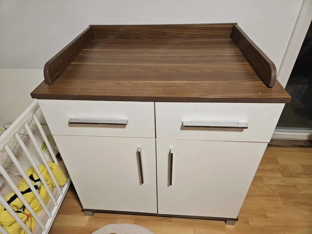 Wickelkommode   Kommode